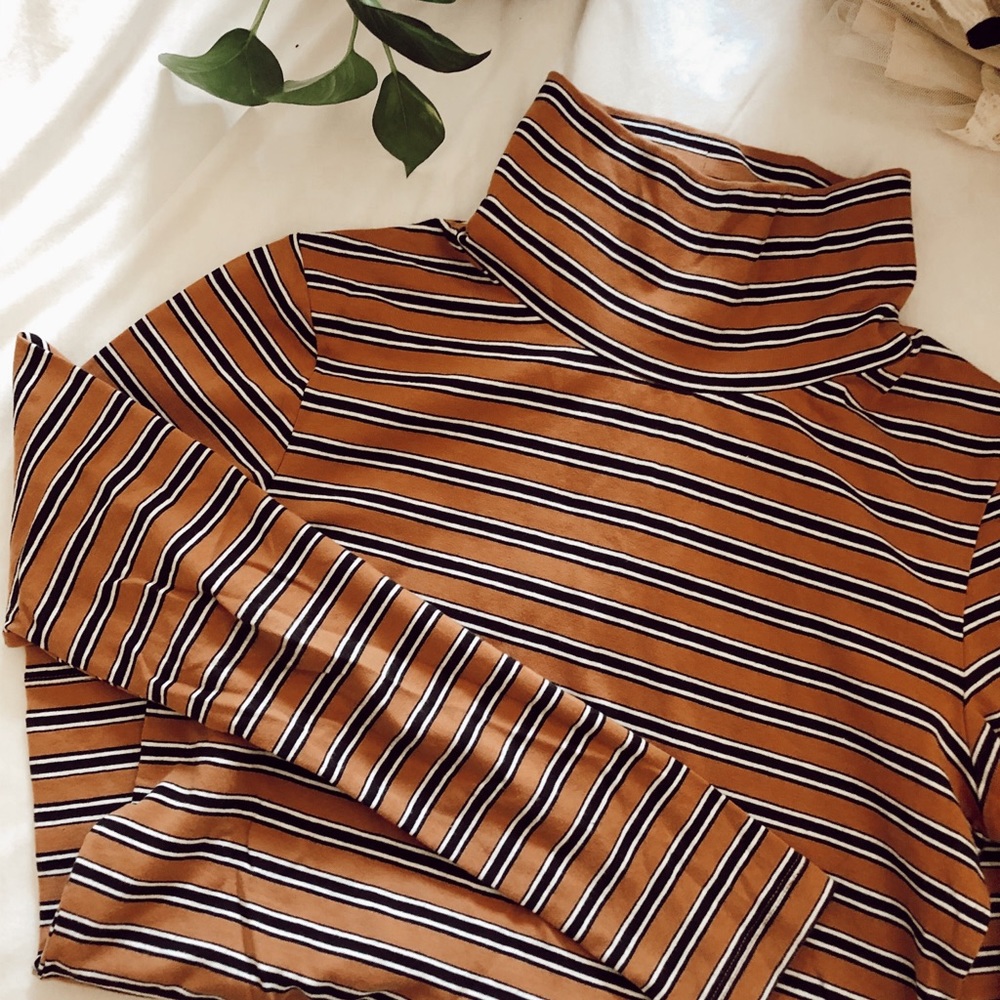 Urban outfitters turtle neck